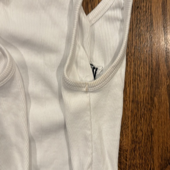 Zara white cotton scoop neck rubbed cropped New York embroidered tank top size M - Picture 8 of 8